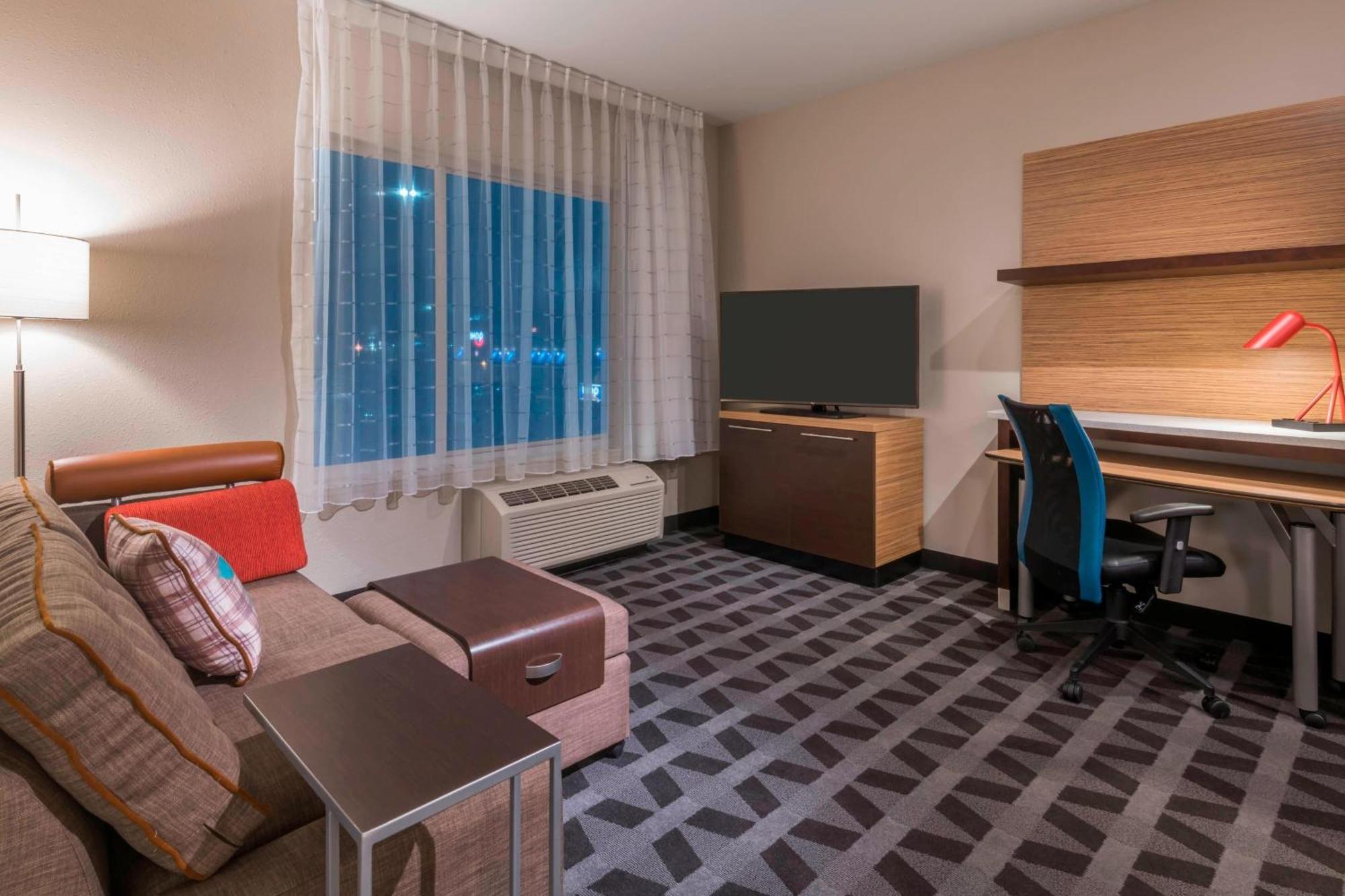 ทาวน์เพลซ สวีท เฮย์ส Hotel ภายนอก รูปภาพ